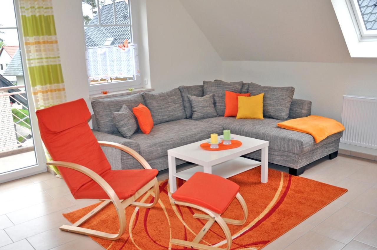 Ferienhaus Mueritzbrise / Og-Appartement Marienfelde エクステリア 写真